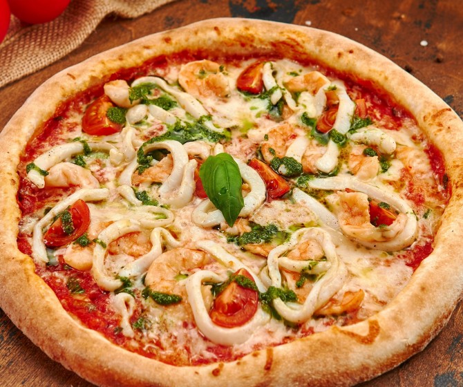Пицца с морепродуктами (30 см.)